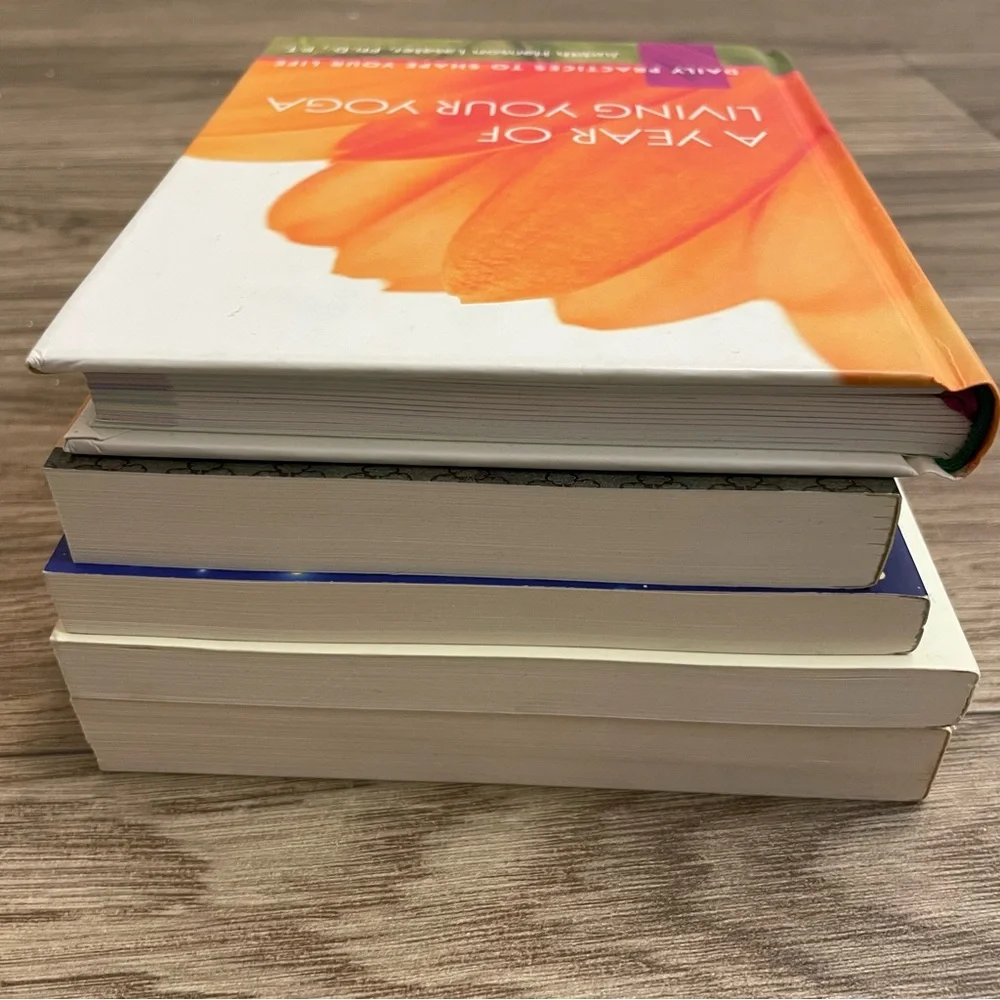 Spiritual Book Bundle Lot of 5 Yoga, Medium Mentor, Anatomy of Spirit Paperbacks